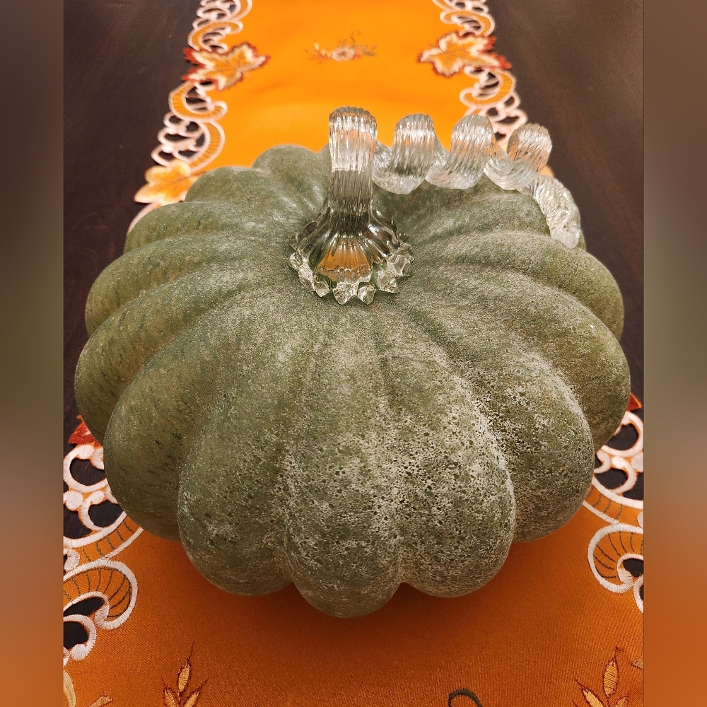 Glass Pumpkin - Picture 2 of 5